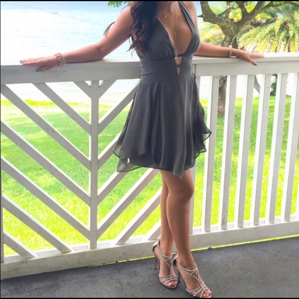 BEBE size 0 olive green babydoll cocktail dress